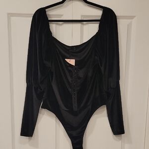 Missguided Velvet Black BodySuit Size 20
